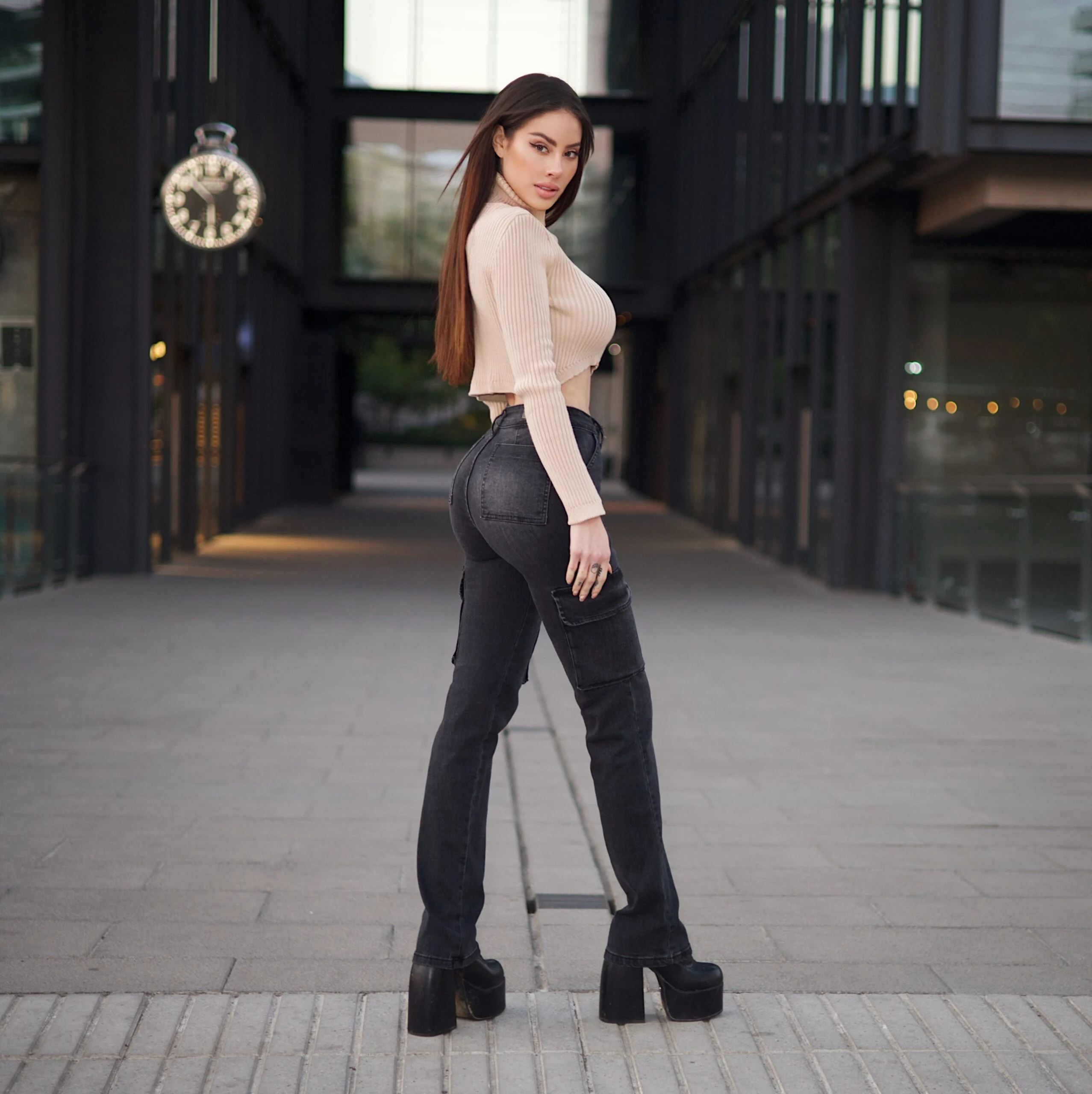 Jeans Cargo Black Desgastado