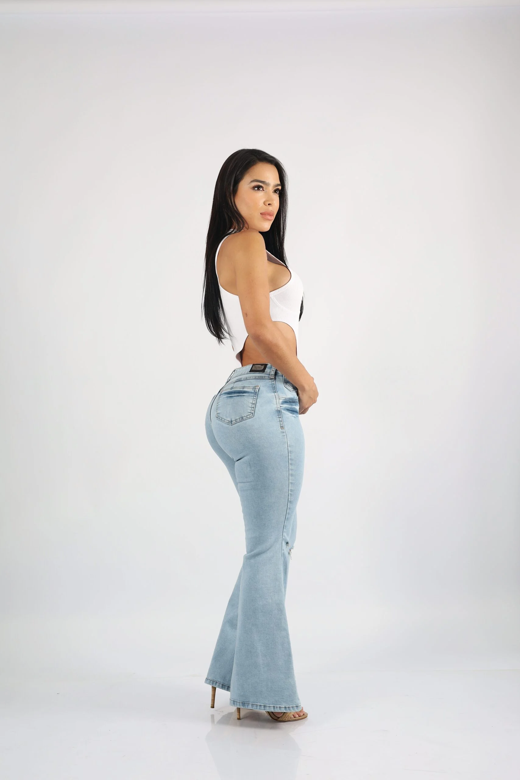 Jeans Flare Tahali Celeste Rock - Vista 3