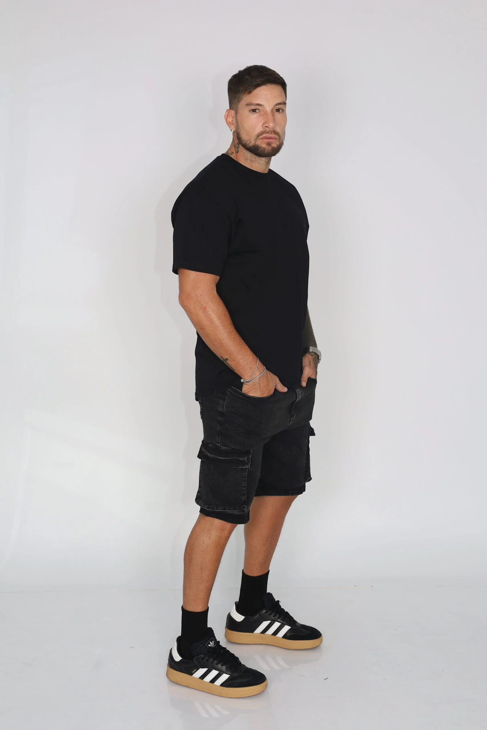 Short Men Cargo Black - Vista 4