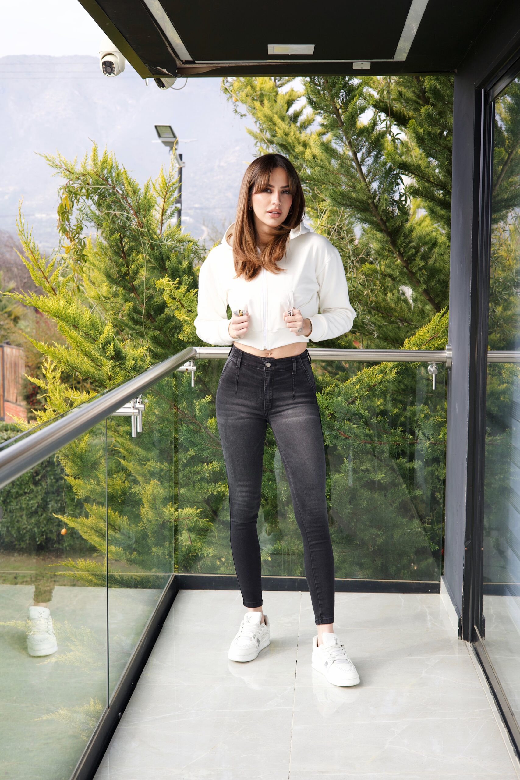 Processed with VSCO with a6 preset Jeans 1/B Lipo Pitillo tokio