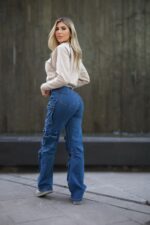 Jeans Cargo Multipocket Luxury Blue intermedio - Imagen 4