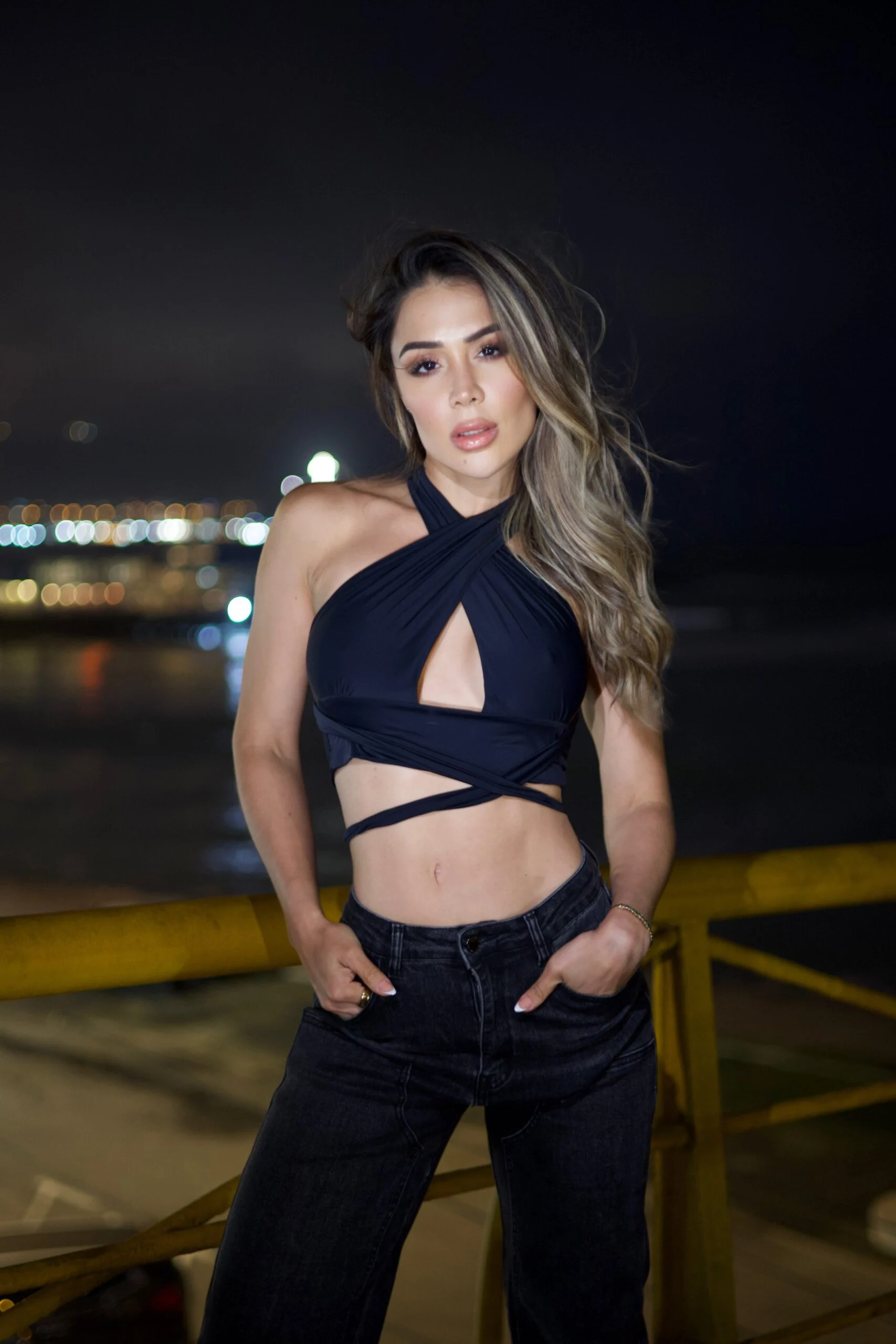 Jeans Wide Leg Verona Black desgastado - Vista 5