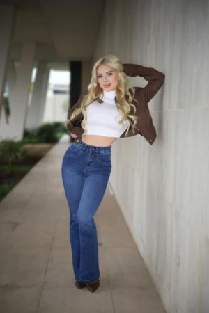 Jeans Flare blue intermedio focalizado - Vista 1